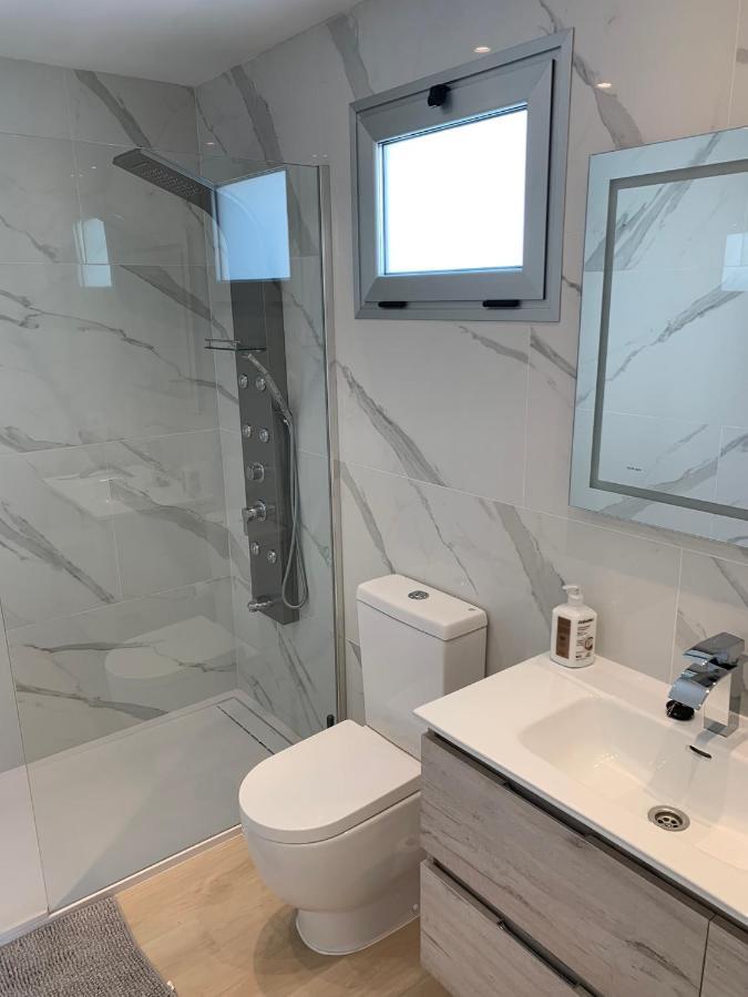 Rociega 35 7 100 Meters From The Sea Front Apartamento