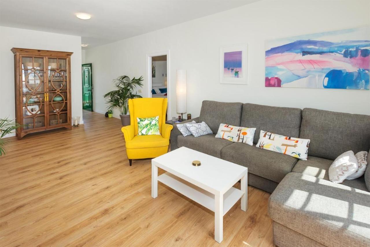 Apartamento Om Con Piscina Y Vistas Al Mar *
