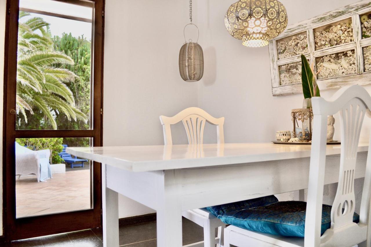 Сasa de vacaciones Stylish House In A Real With Private Garden