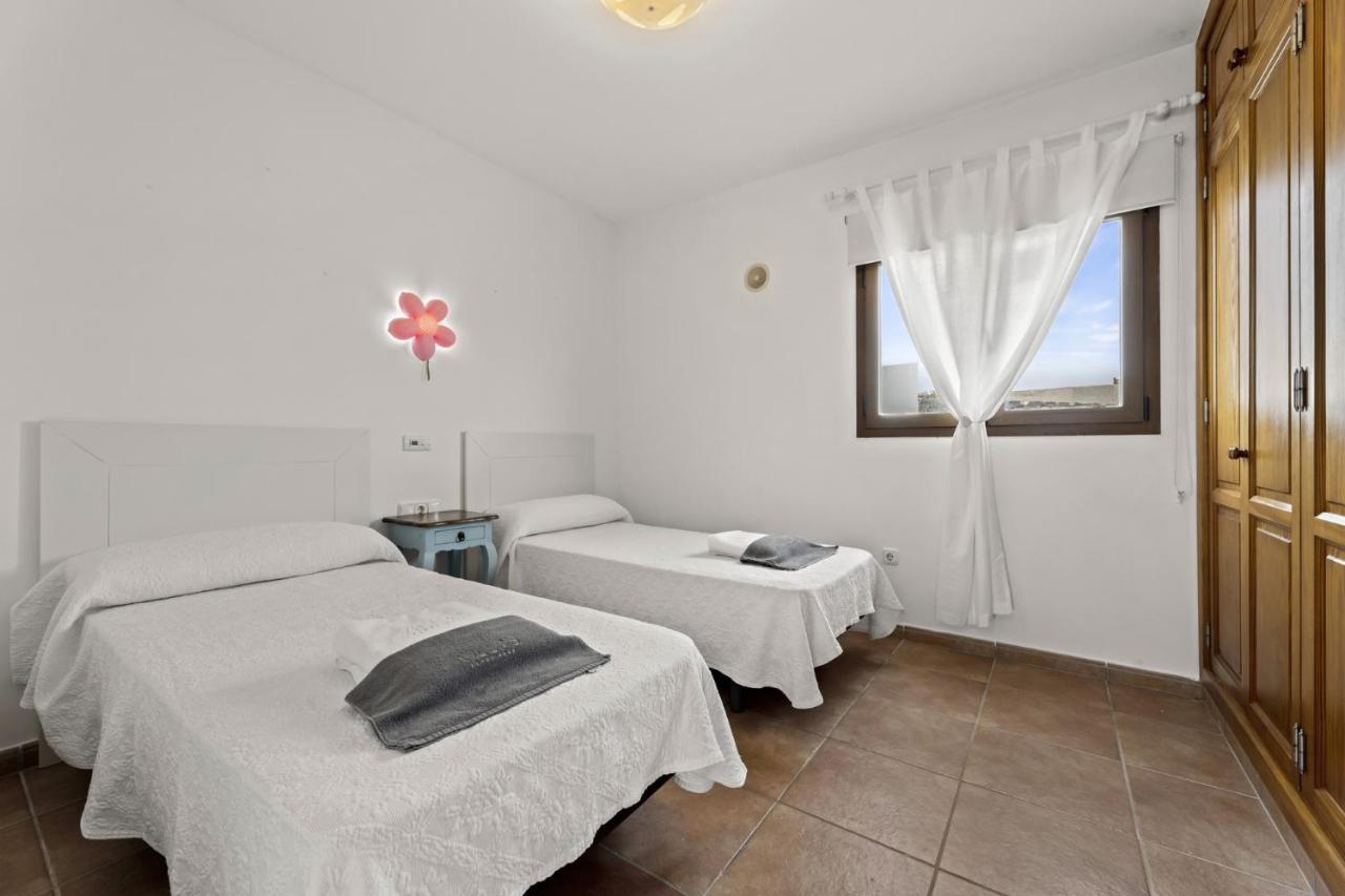 Flora - Vipvipvillas *
