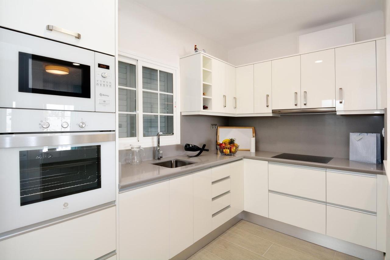Lovely 3-bed In Puerto Del Carmen Puerto del Carmen (Lanzarote)