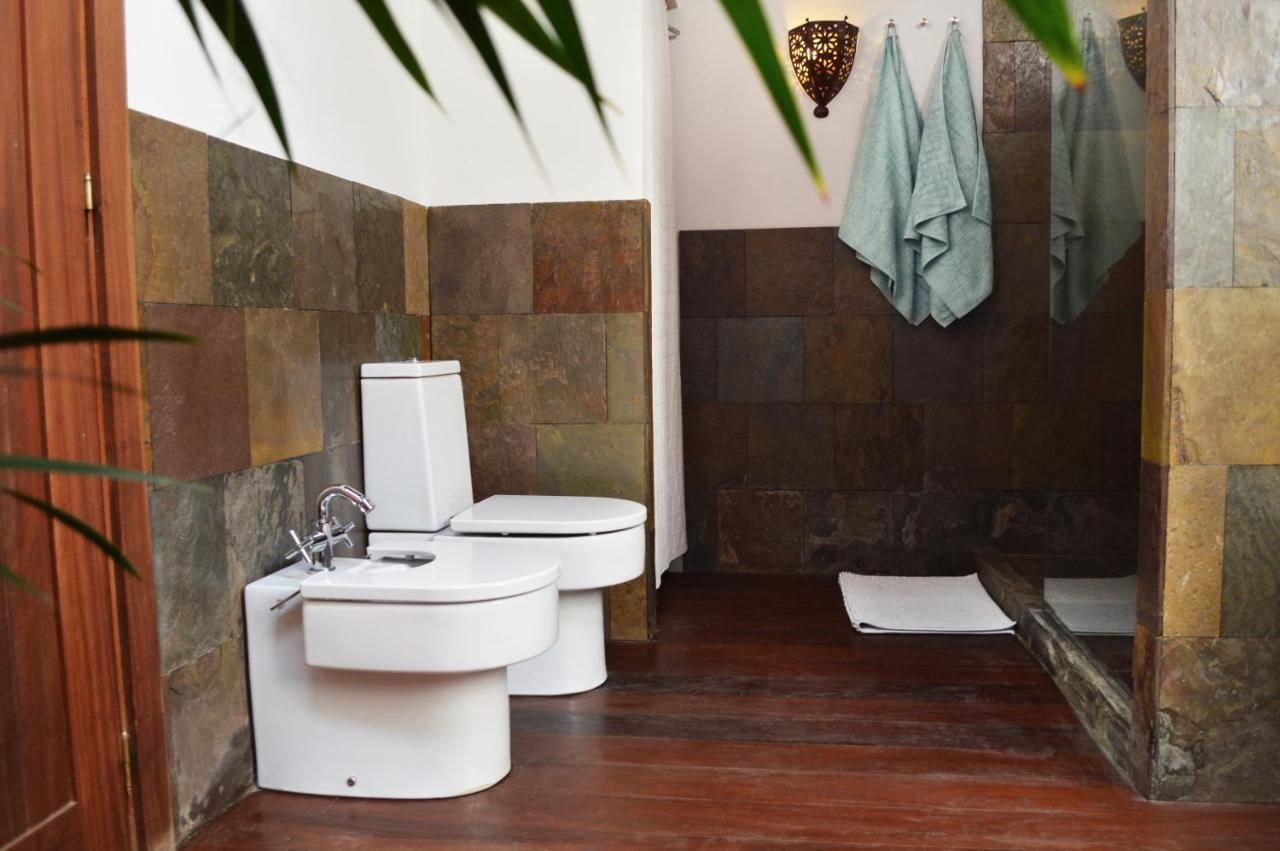 Stylish House In A Real With Private Garden Uga