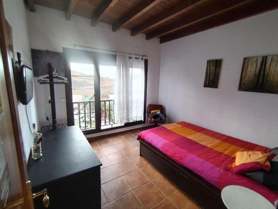 Lanzate! Guest house Tinajo