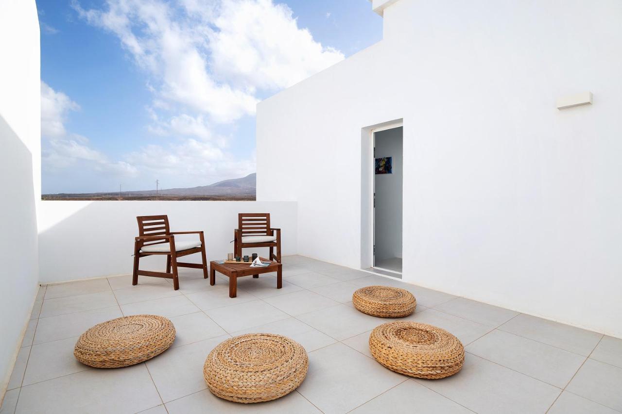 Villa Lolalo House