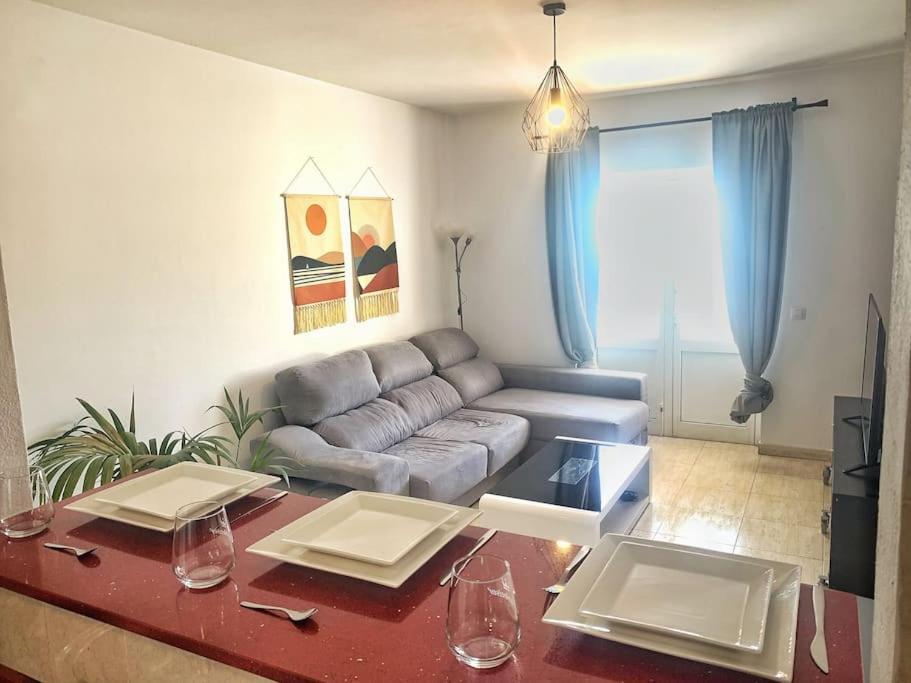 A Cozy Staying In The Heart Of Lanzarote. Сasa de vacaciones San Bartolomé