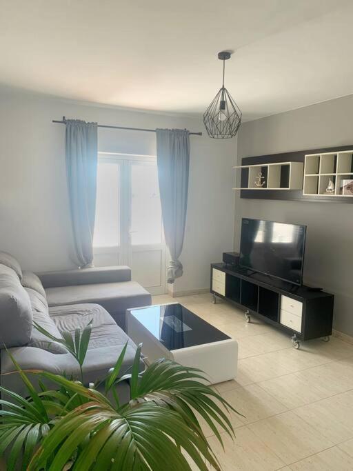 A Cozy Staying In The Heart Of Lanzarote. Сasa de vacaciones