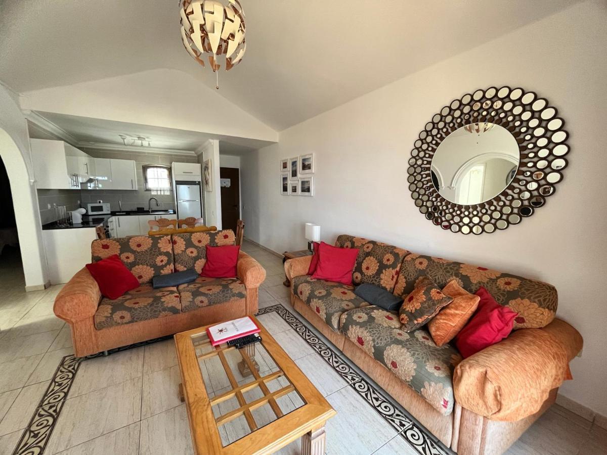 Apartamento La Cumbre 7a - 2 Bed/2 Bath - 1st Floor - Uk Tv - Wi-fi Puerto del Carmen (Lanzarote)