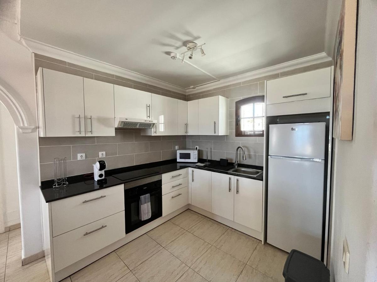 Apartamento La Cumbre 7a - 2 Bed/2 Bath - 1st Floor - Uk Tv - Wi-fi