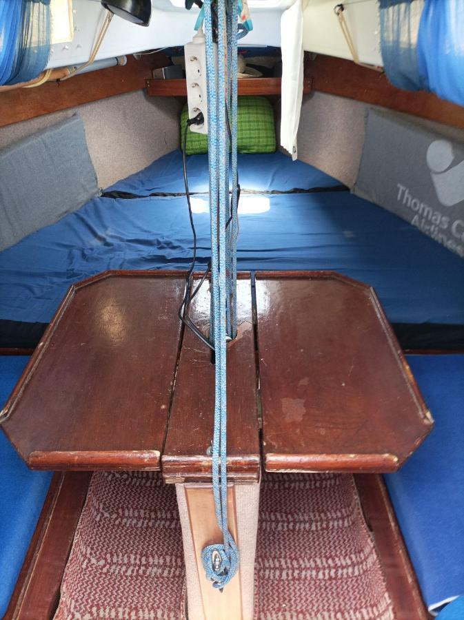 Lanza Boat Botel