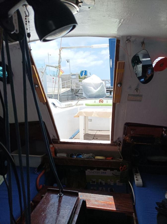 Botel Lanza Boat Arrecife (Lanzarote)