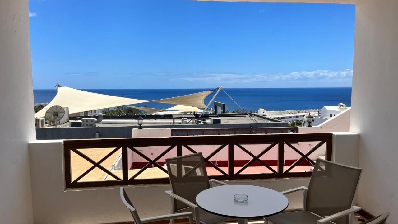 La Cumbre 4a - Sea Views -2 Bed - 2 Bath - Mezzanine Floor - Aircon - Uk Tv Puerto del Carmen (Lanzarote)