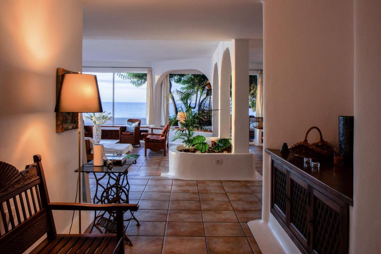 Loro Villa