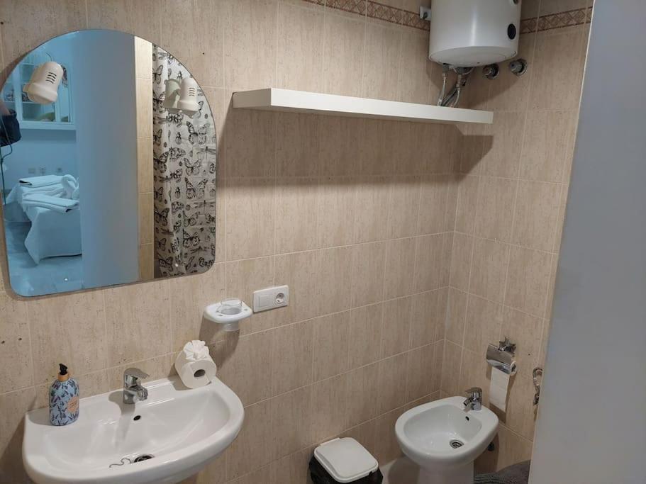 Apartment In - 1 Or 2 Bedrooms *