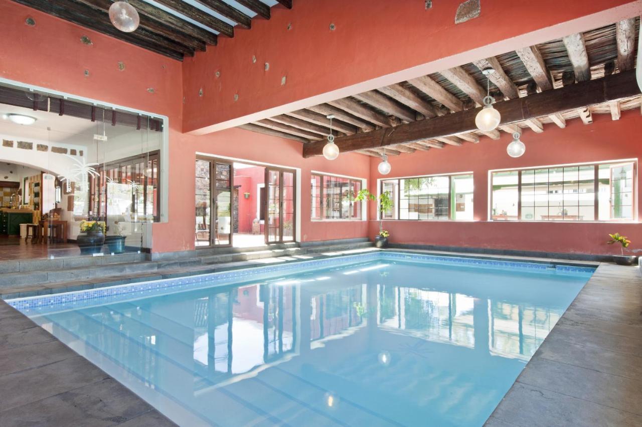 Luxe Private Indoor Pool By Pvl Haría