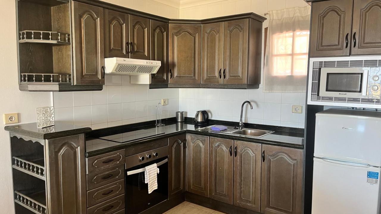 La Cumbre 4a - Sea Views -2 Bed - 2 Bath - Mezzanine Floor - Aircon - Uk Tv *