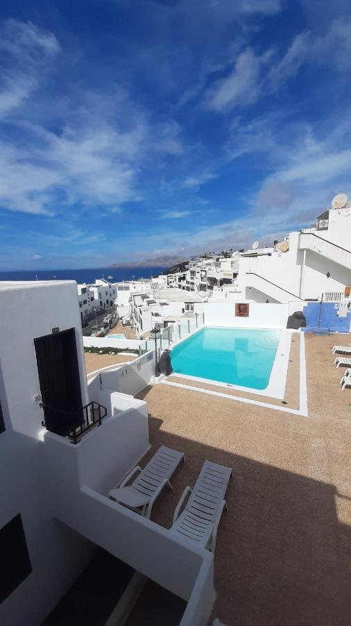 The White Dragos With Ocean View - Ac - Private Pool Apartment *