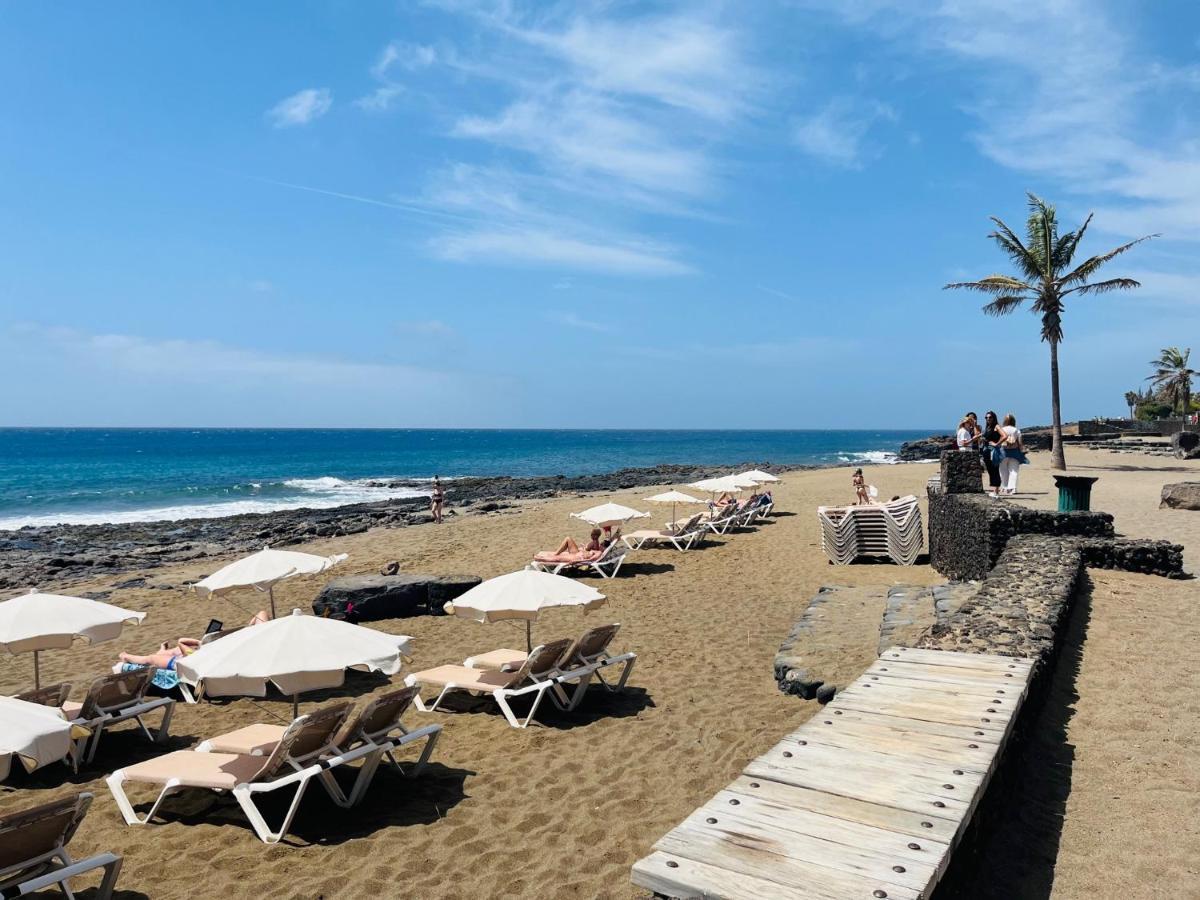 Trinity House En Playa Bastian Costa Teguise