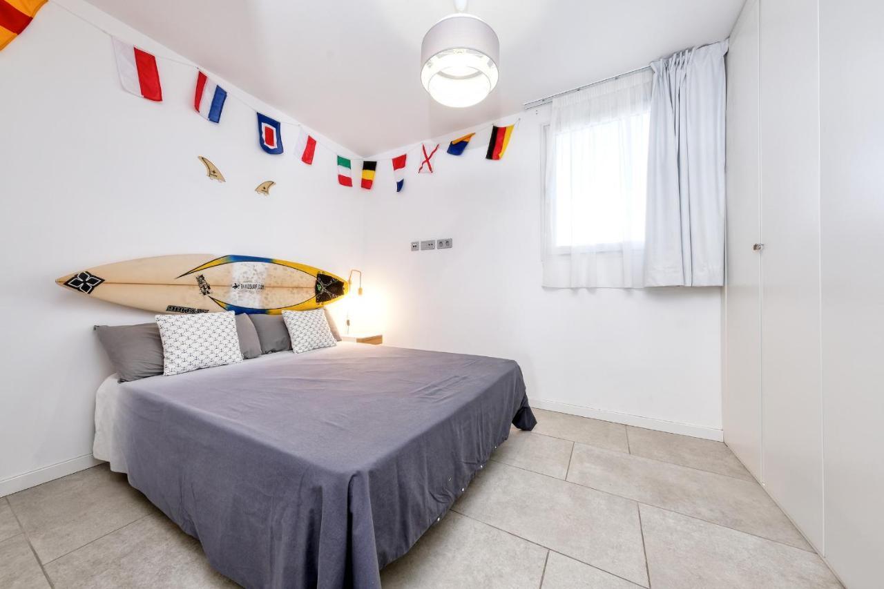 Holiday home La Marinera House-near The Beach, Fast Wifi, Air-con On Main Bedroom And Sat Tv