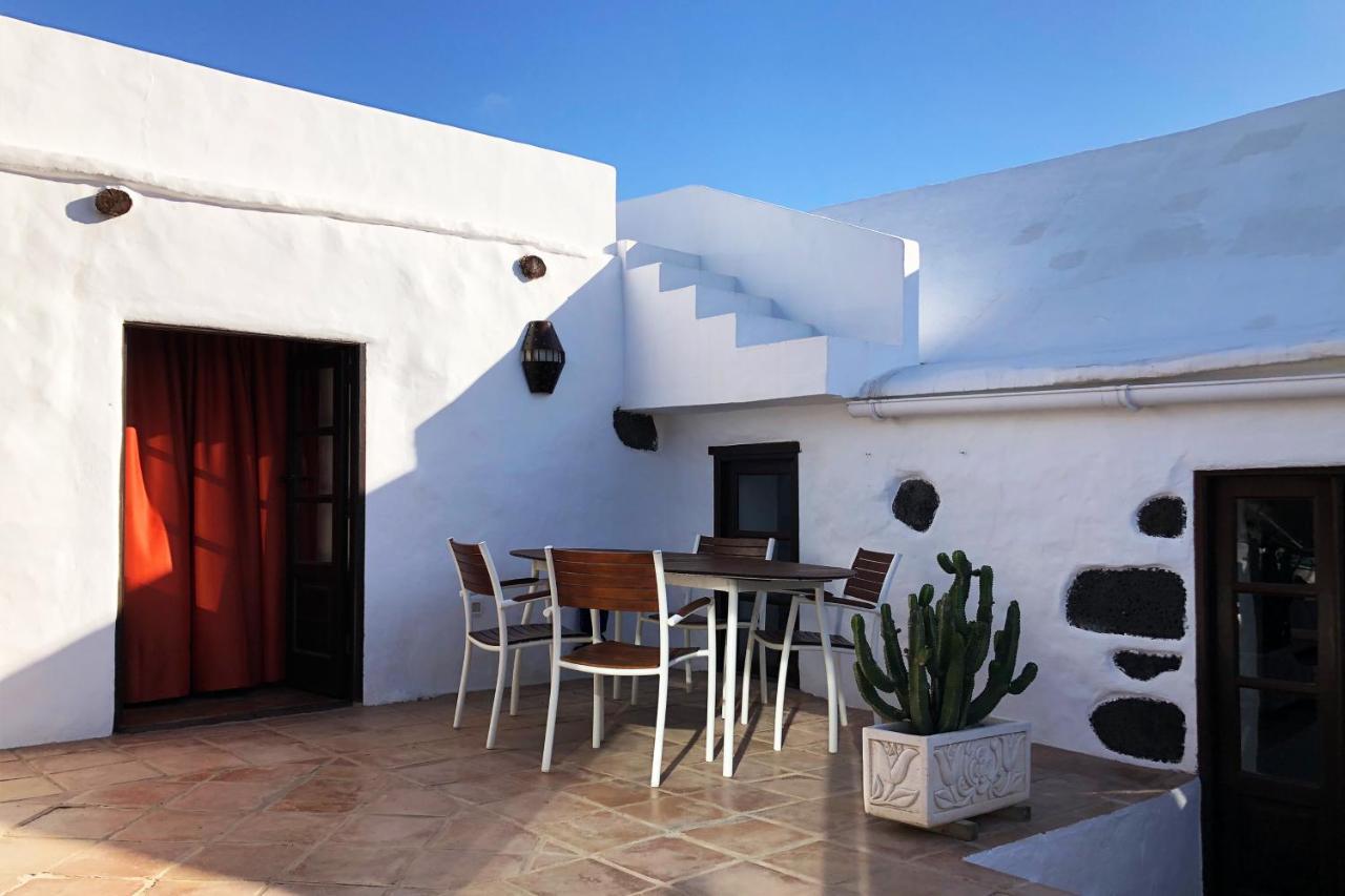 Casa Lupe. Art-inspired Courtyard House In * Teguise (Lanzarote)