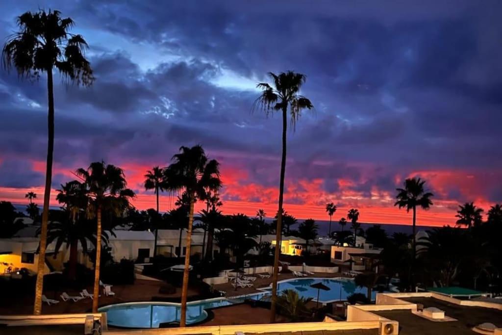 Luxury Ocean View Playa Roca Apartamento *