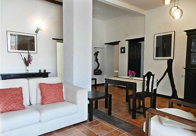 Casa Emerenciana Femes