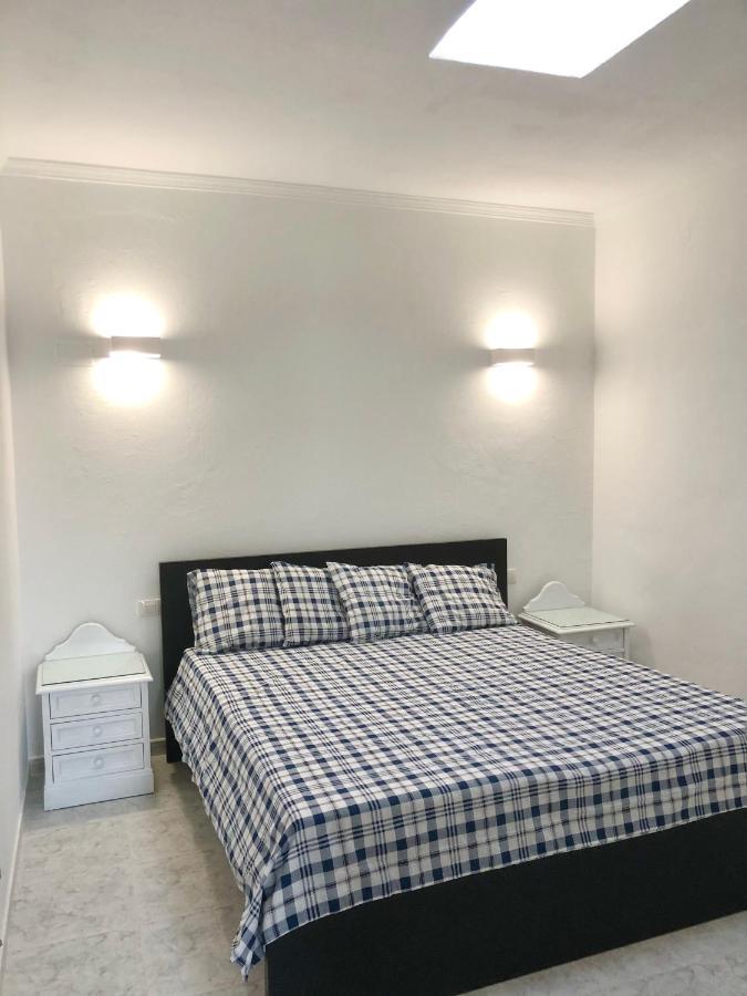 Casa Gueime, In A Private House Guime