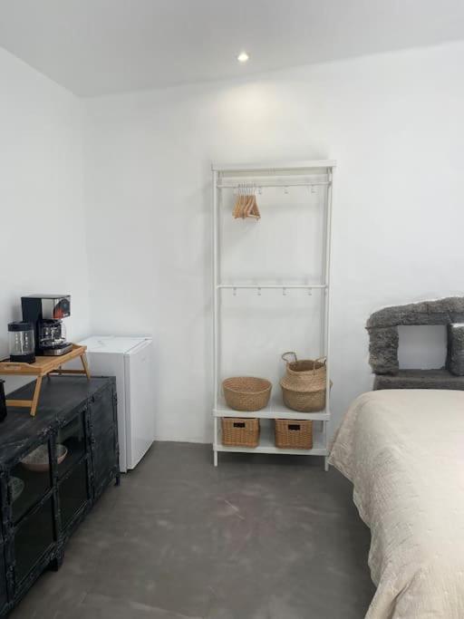 Lovely In Original Apartment