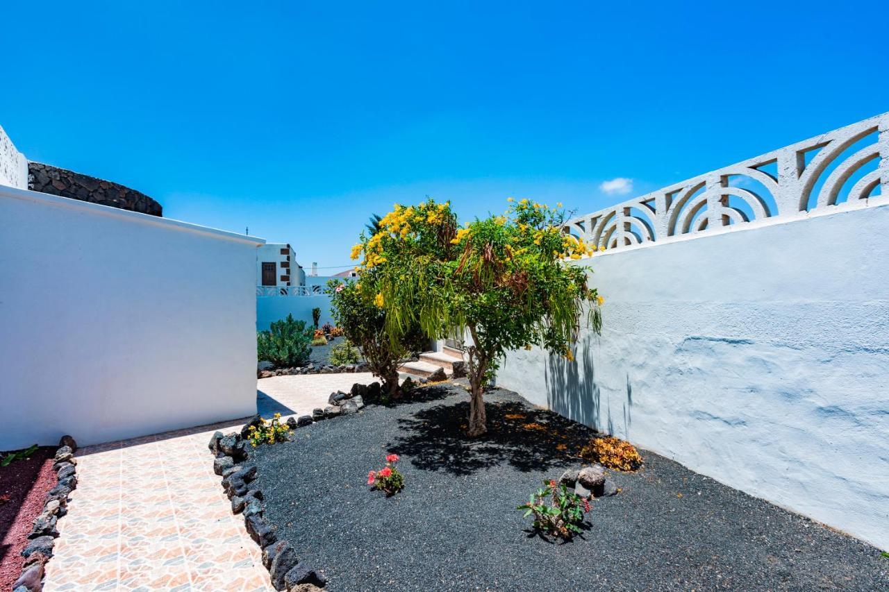 La Santa - Casa Marosenia Guime