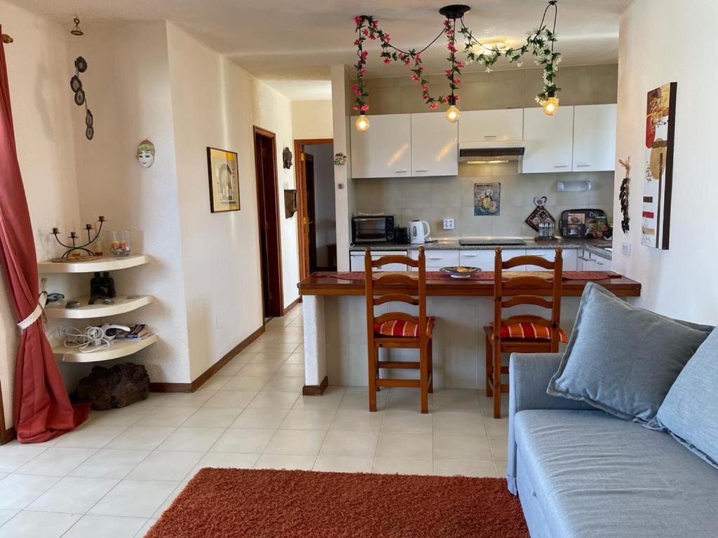 The White Dragos With Ocean View - Ac - Private Pool Apartment Tias