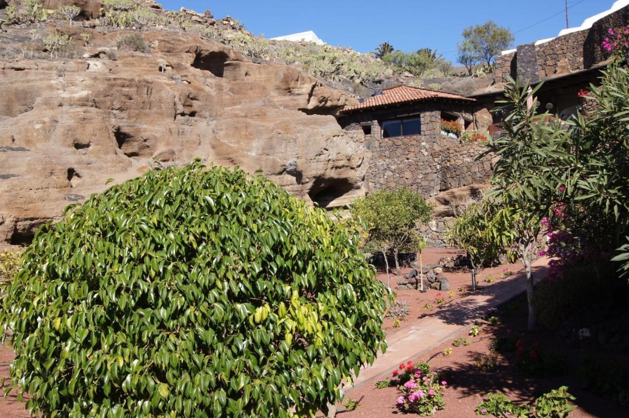 Castillo Lanzarote Sophie - Luxury -sleep In A Volcanic Cave With Heated Pool Villa
