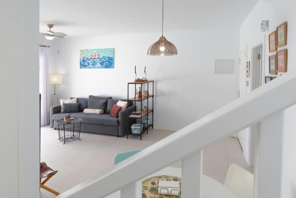 Casa Lolalo - Modern With Pool, 15min Walk To Marina Rubicon *