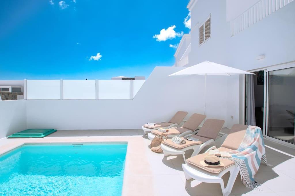 Casa Lolalo - Modern With Pool, 15min Walk To Marina Rubicon Сasa de vacaciones *