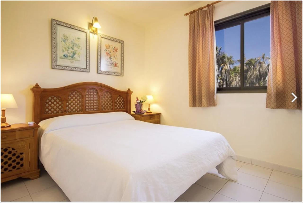 Apartment Superior Poolside Seaviews In Luxury Costa Teguise