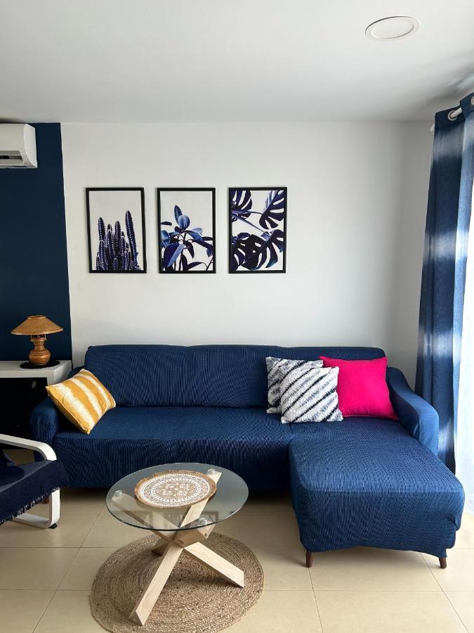Casa Bleu 2 Floors ,2 Bedrooms ,equipped Kitchen ,balcony ,terrace And Grill Сasa de vacaciones Puerto Calero