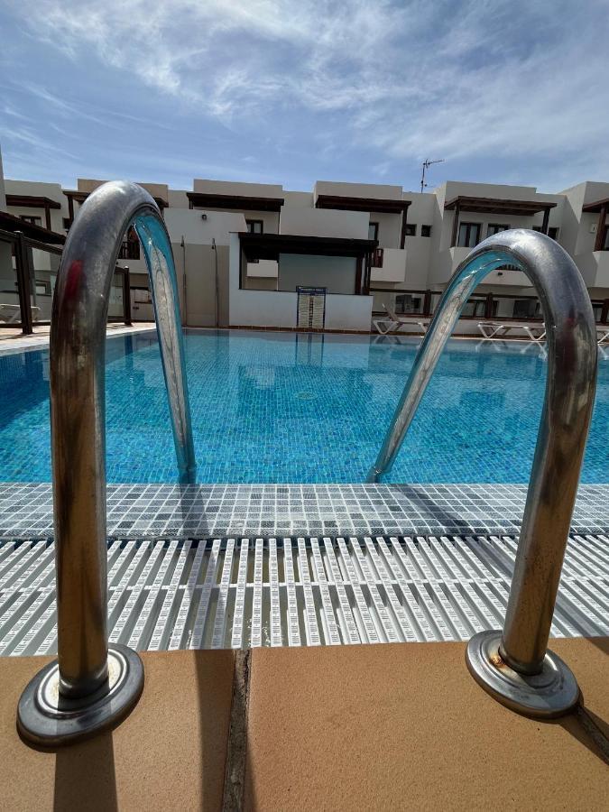 Сasa de vacaciones Casa Bleu 2 Floors ,2 Bedrooms ,equipped Kitchen ,balcony ,terrace And Grill *