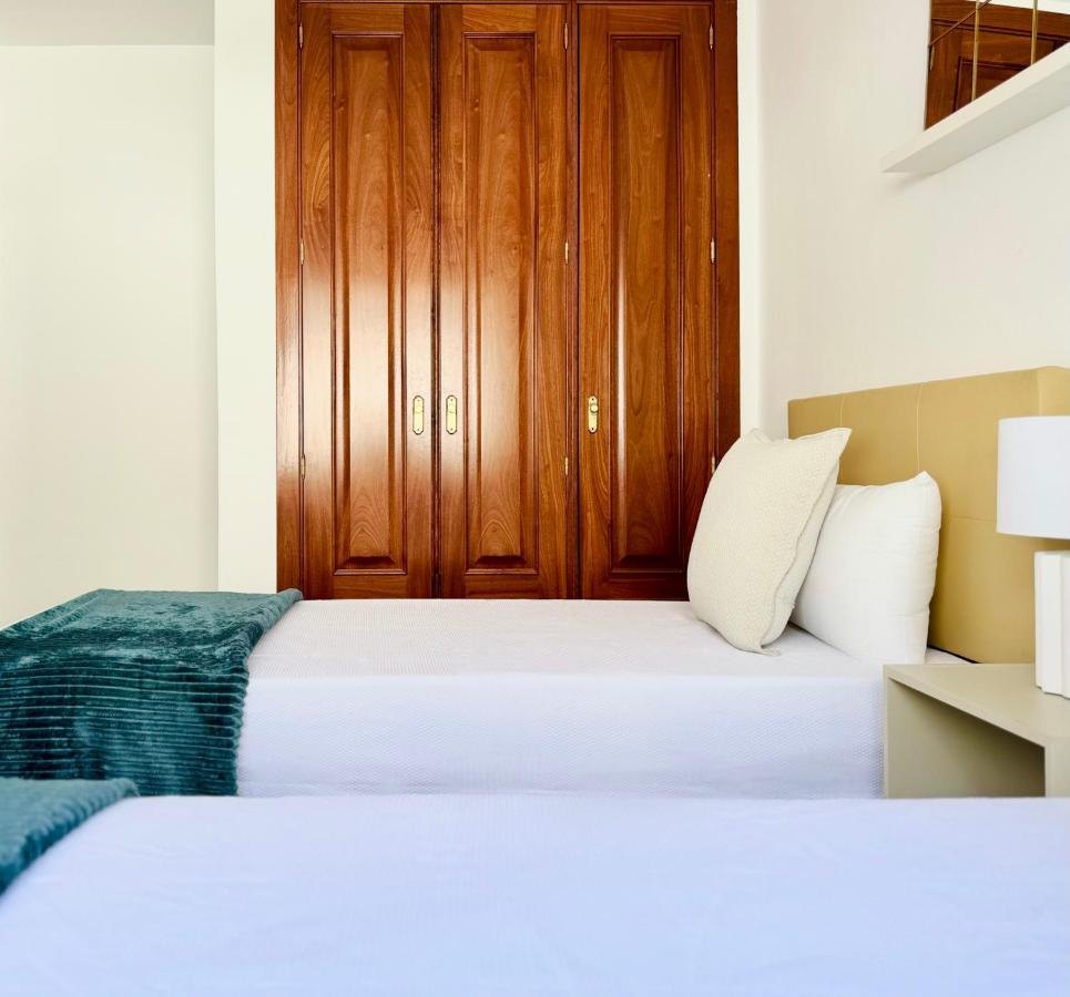 Canaryislandshost L Magenta Apartment