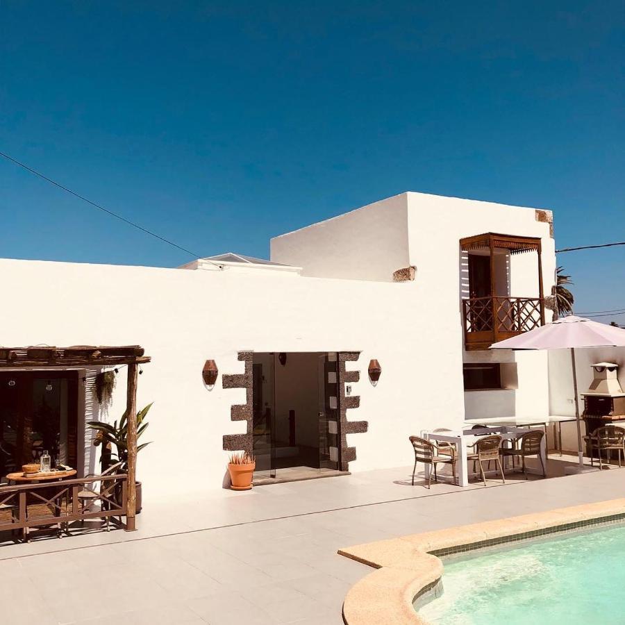 Apartamento Bodega Botanica - Shared Pool - Island Location - 10 Mins Drive To Famara And La Santa *