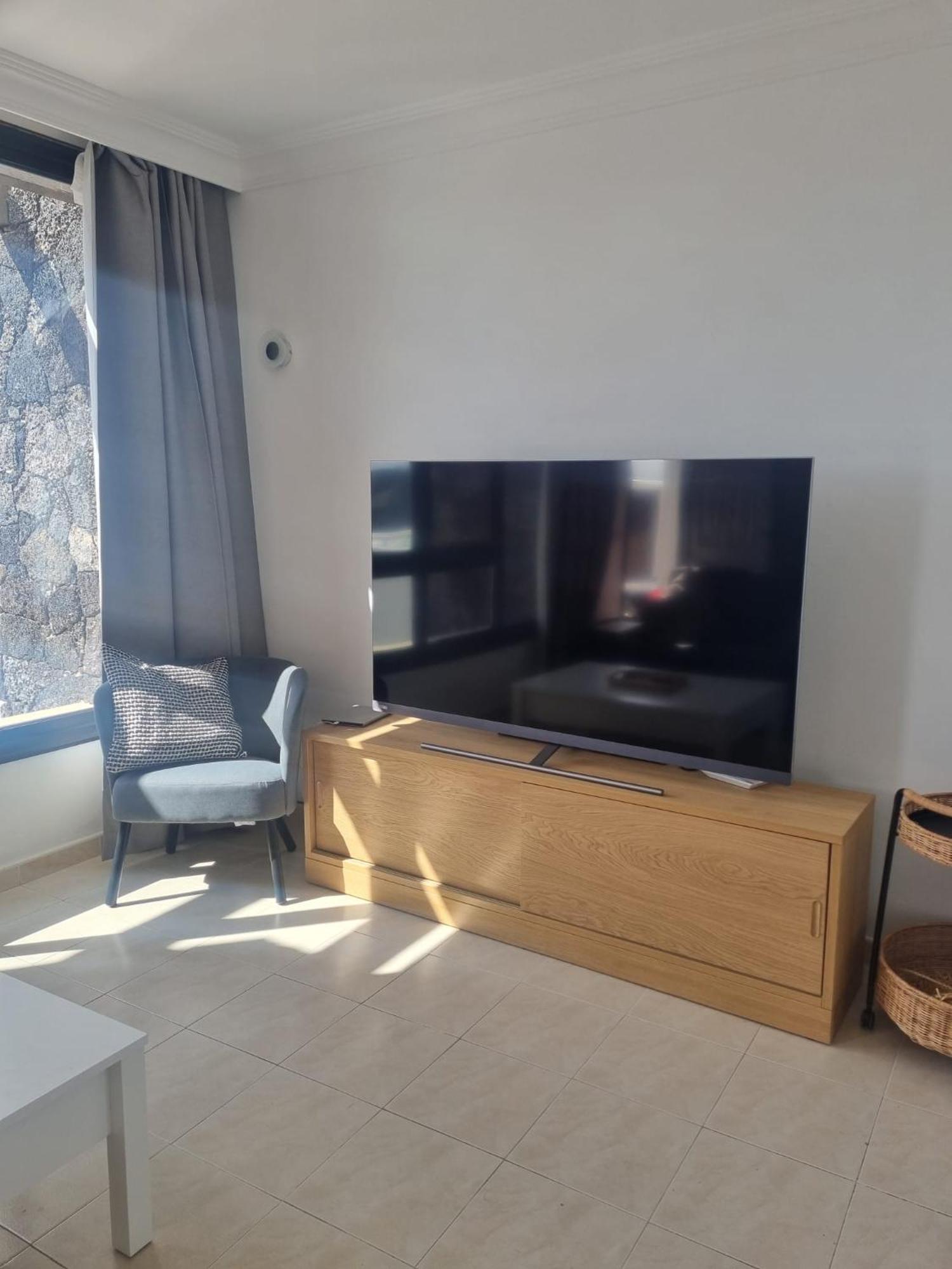 2 Bedroom Floor Close To * Puerto del Carmen (Lanzarote)