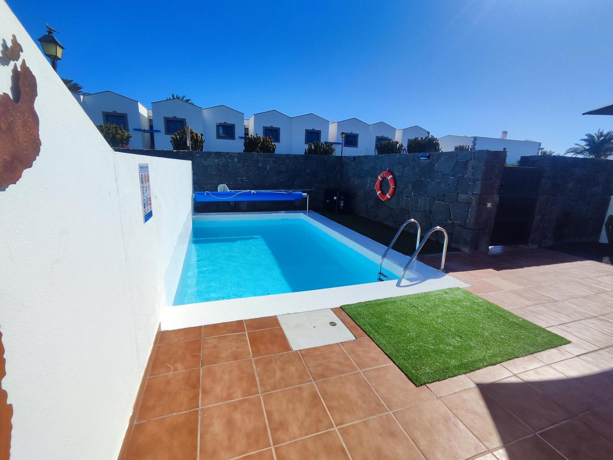 Valperal, Piscina Climatizada Aire Acondicionado Posicion Estrategica!!