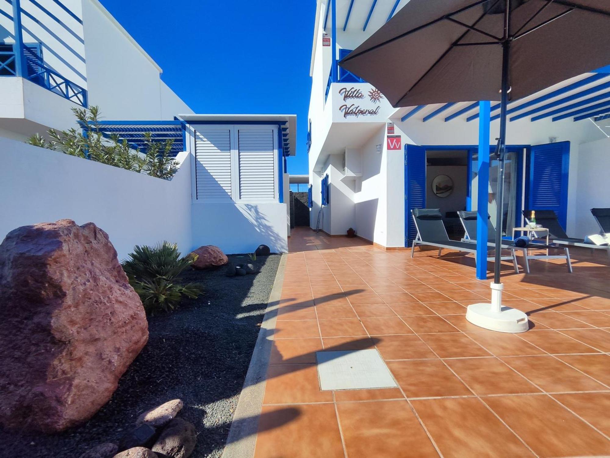 Сasa de vacaciones Valperal, Piscina Climatizada Aire Acondicionado Posicion Estrategica!! Playa Blanca (Lanzarote)