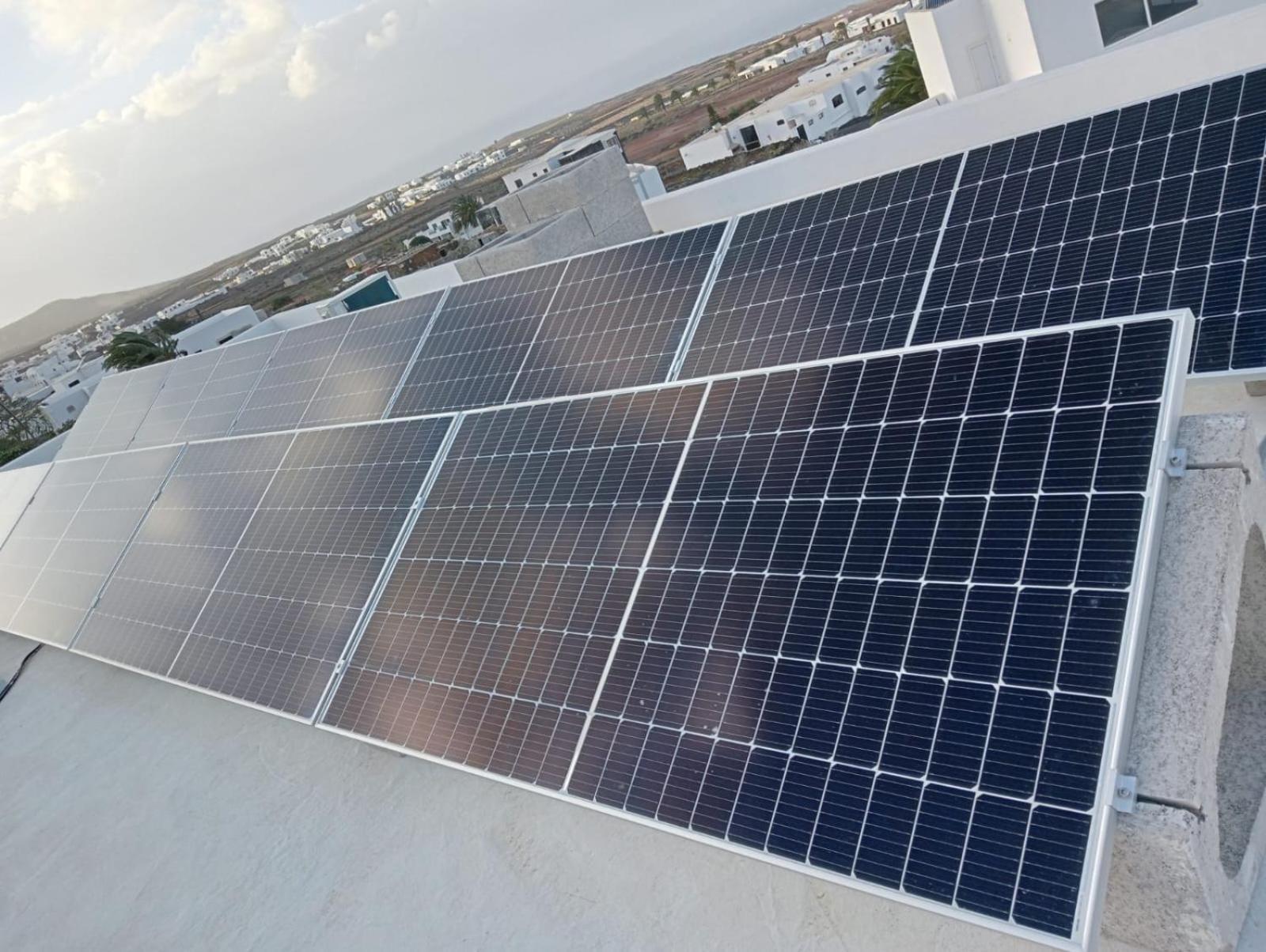Eslanzarote Eco Tony, Heated Pool, Jacuzzi, Sat Tv, Super Wifi *