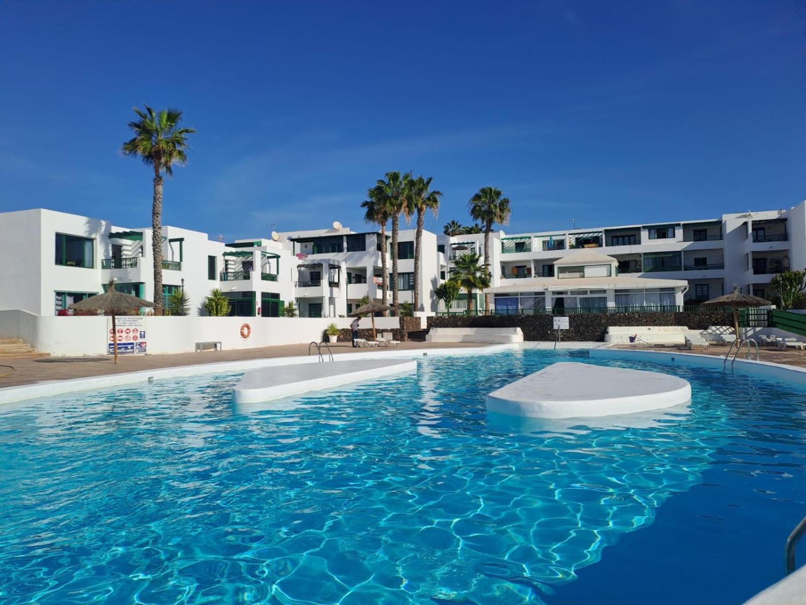 Azul Tuscan Playa Y Piscina * Costa Teguise