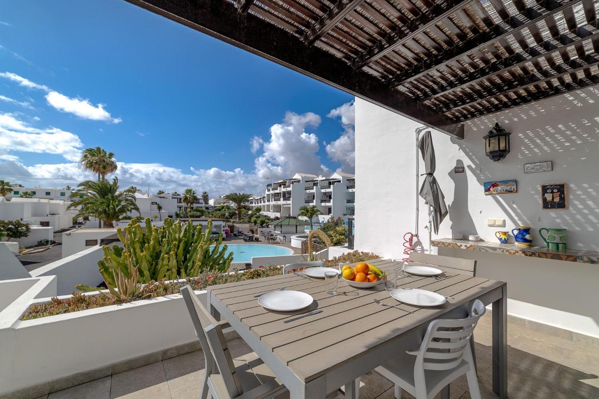 Apartment Playa Bastian 2 Habs 2 Banos Y Super Terraza *