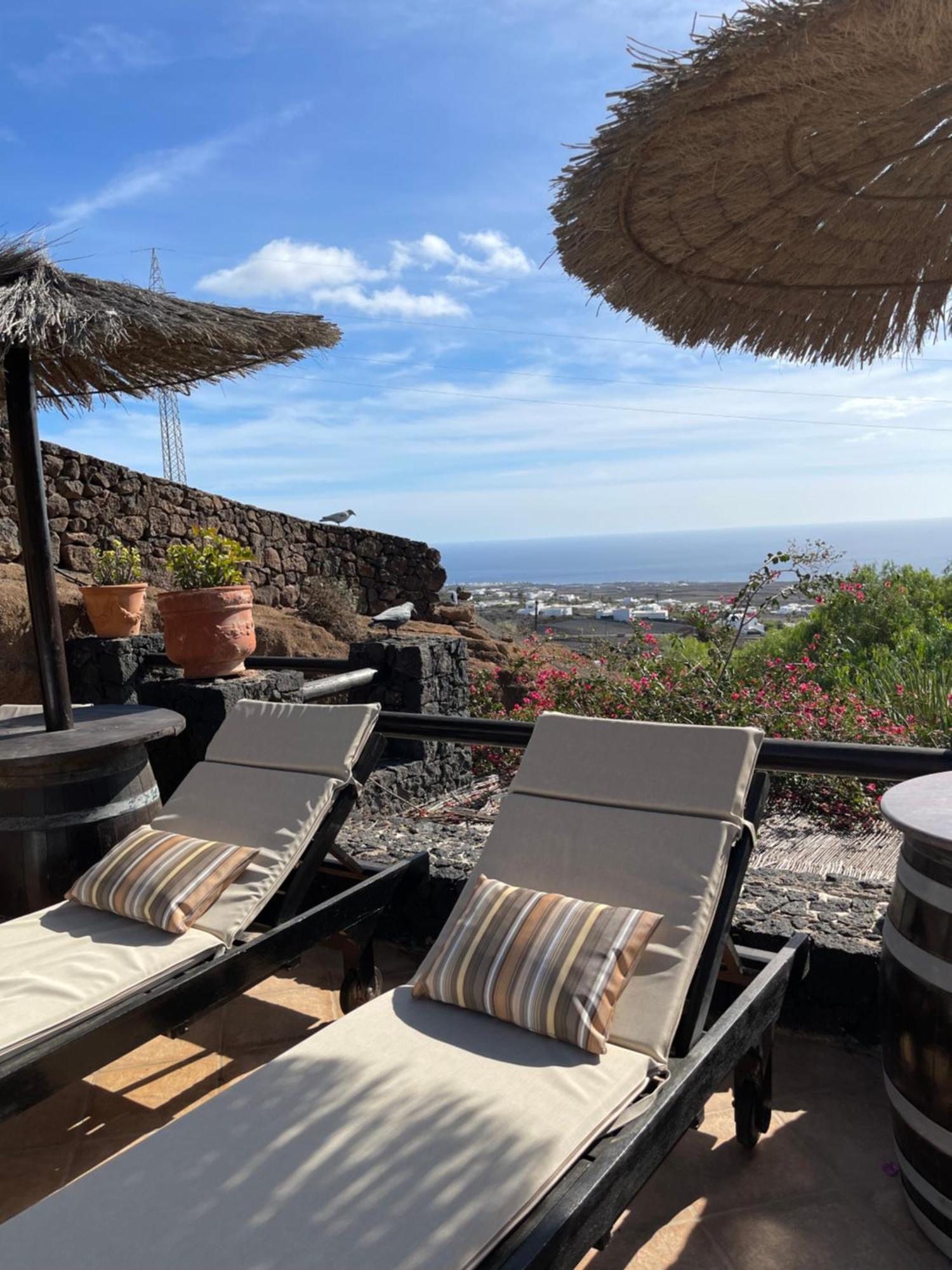 Castillo Lanzarote Sophie - Luxury -sleep In A Volcanic Cave With Heated Pool Tias