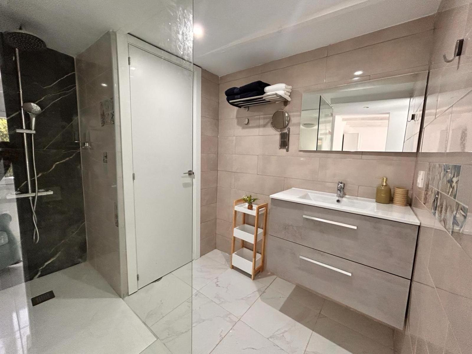 Apartment Casa Eleo *