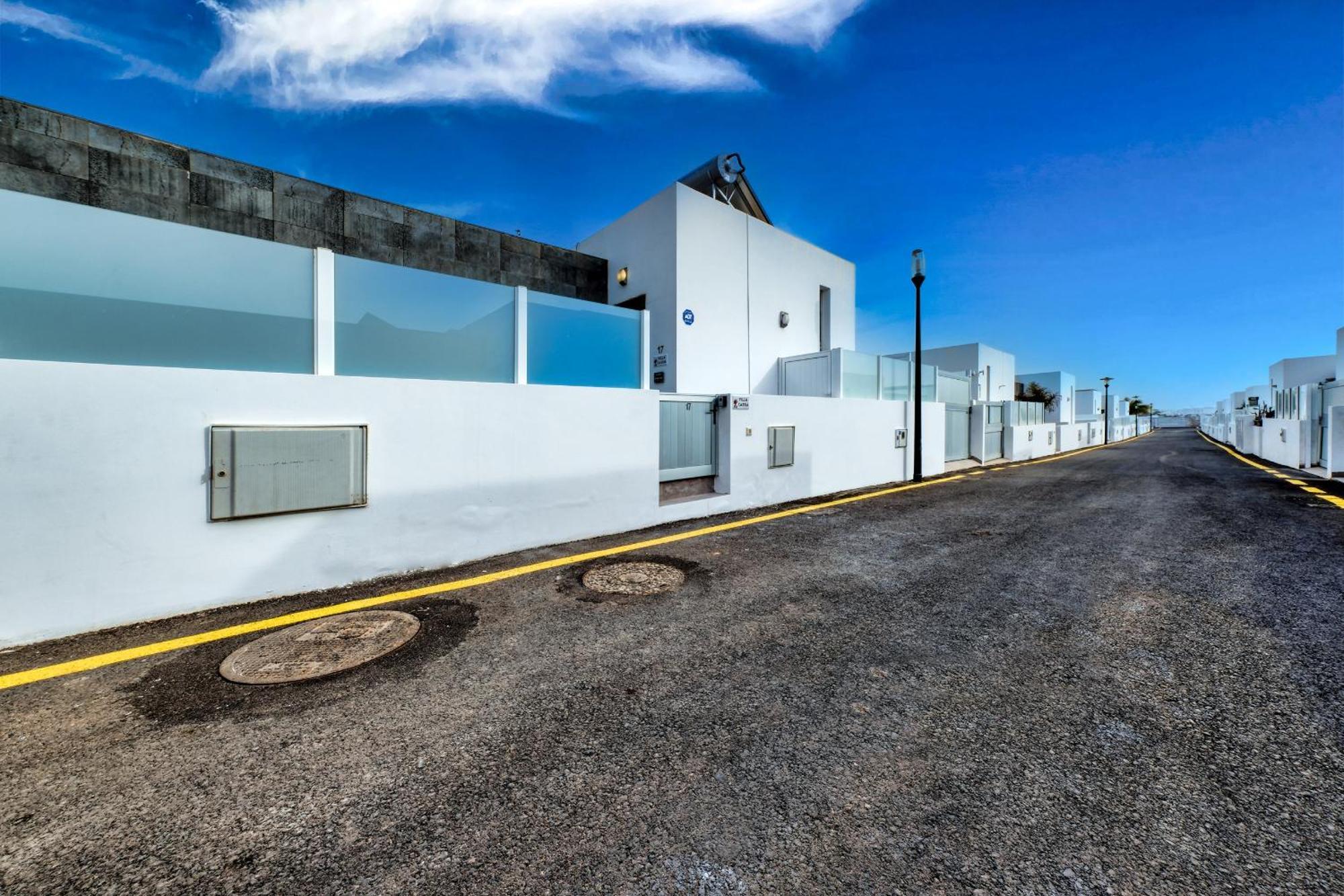 Сasa de vacaciones Cassia-private Pool Aircon, Sat Tv By Lanzarote Playa Blanca (Lanzarote)