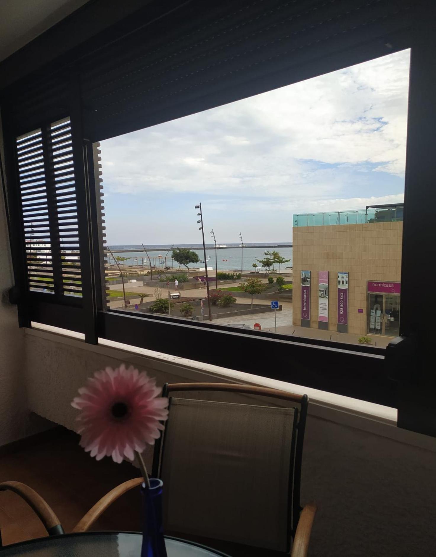Playa Del Reducto Apartment *