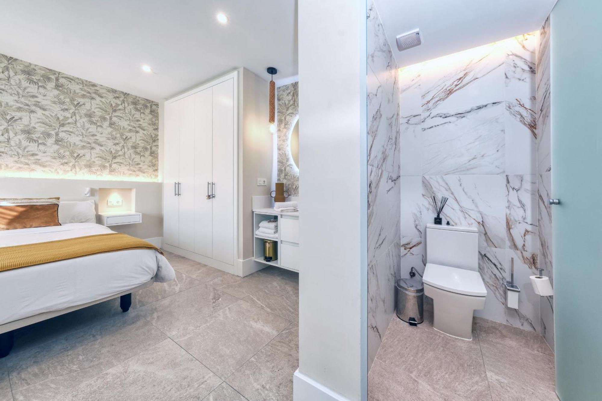 La Joya Suites- Near The * Puerto del Carmen (Lanzarote)