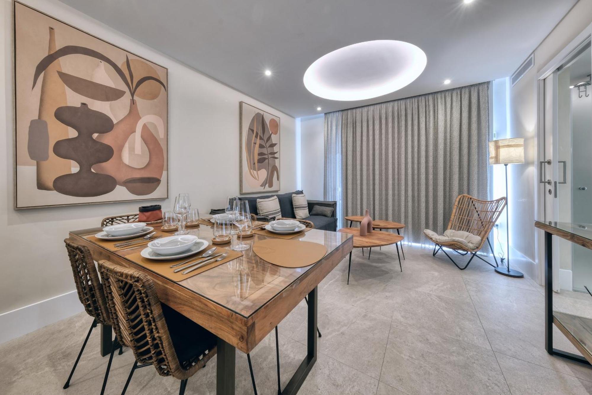 La Joya Suites- Near The * Puerto del Carmen (Lanzarote)