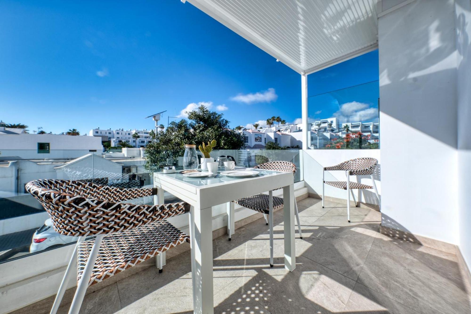 La Joya Suites- Near The *